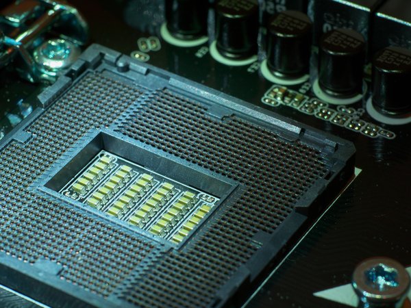 Semiconductor chip board