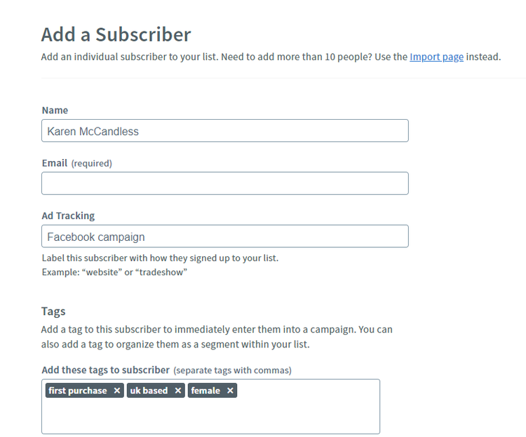 Option AWeber pour ajouter le nom, l'adresse e-mail, le suivi des publicités et les balises d'un abonné