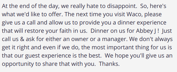 This restaurant's response to a negative review apologizes for poor service.