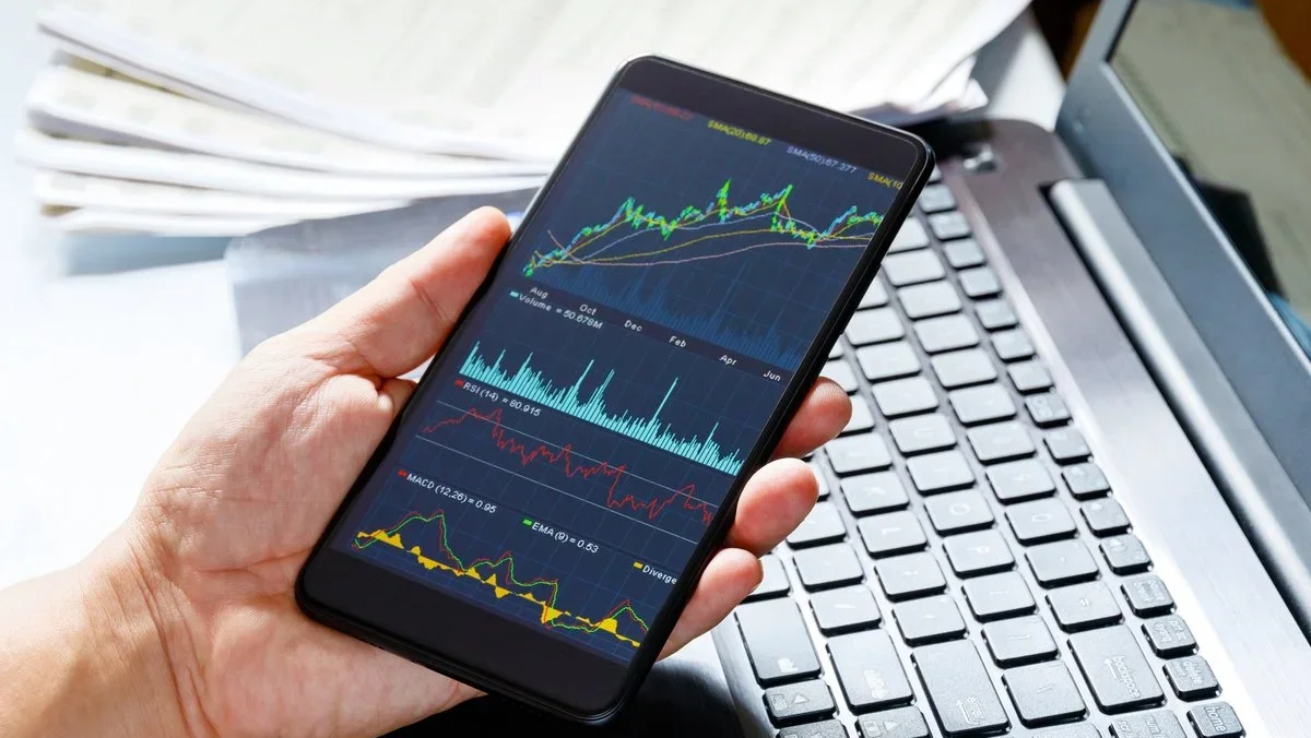 The Best Online Brokerages of July 2026: No Account Minimums and $0 Trades