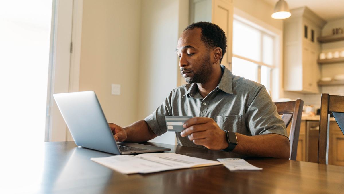 I Opened 3 Credit Cards in 8 Months. Here's What Happened to My Score