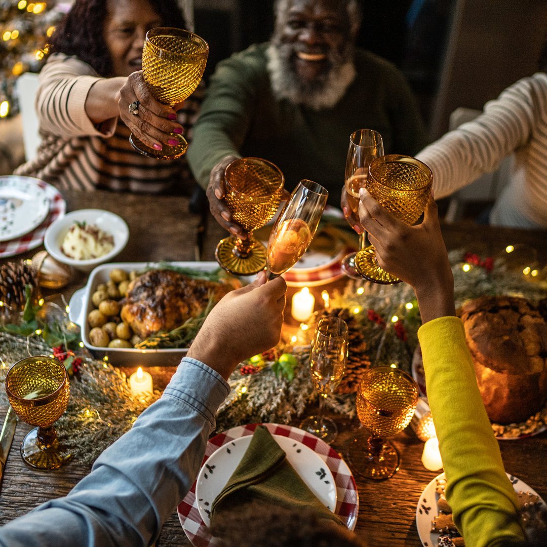 8 Ways to Make Your Holiday Meal More Affordable