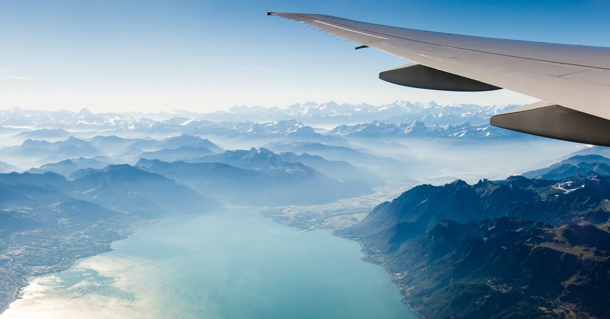 Save Hundreds on Your Next Flight: The Best Travel Cards This Week, Jan. 11, 2026