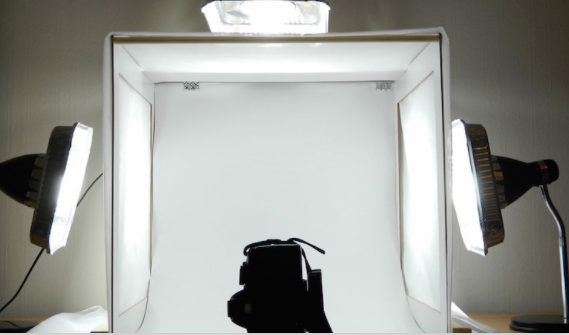 Photo of the light box setup with lights on both sides and on top.