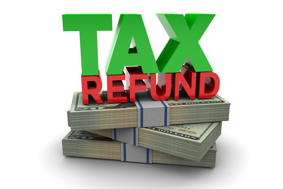 Should You Save Your Tax Refund or Use It to Pay Off Debt?