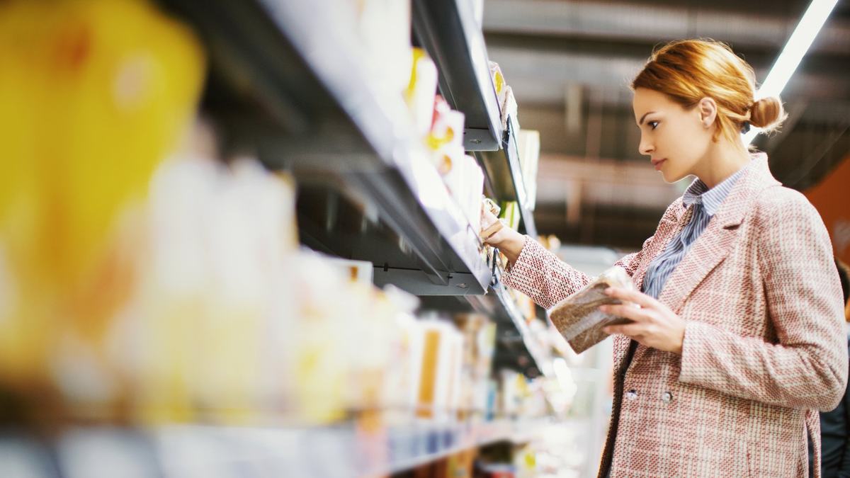 Earn 6% at U.S. Supermarkets and More: The Best Amex Cards This Month, September 2026