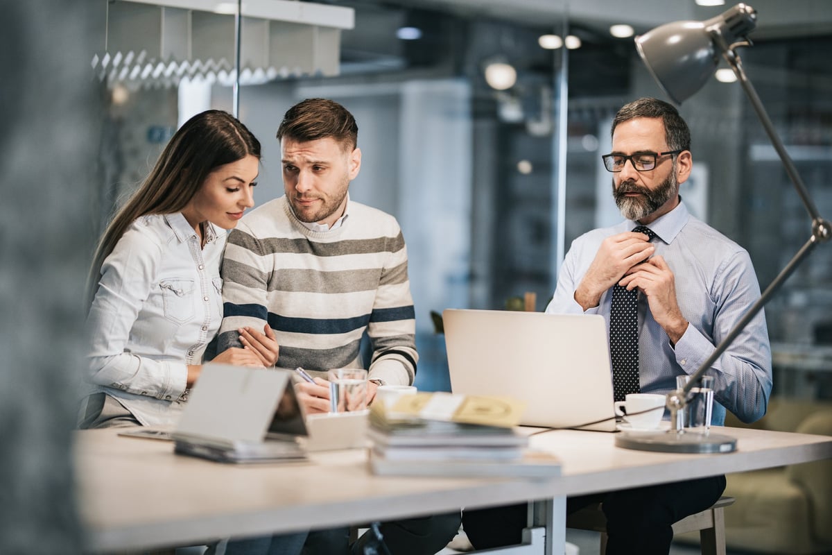 4 signs you should never take out a personal loan 4 signs you should never take out a personal loan