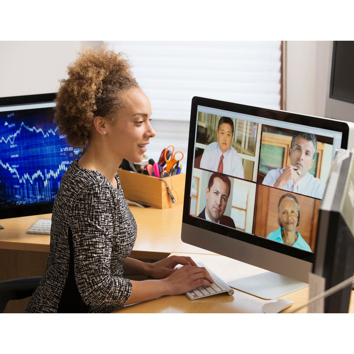 Job Market Remains Strong. What That Means for Your Money in 2023 Job Market Remains Strong. What That Means for Your Money in 2023