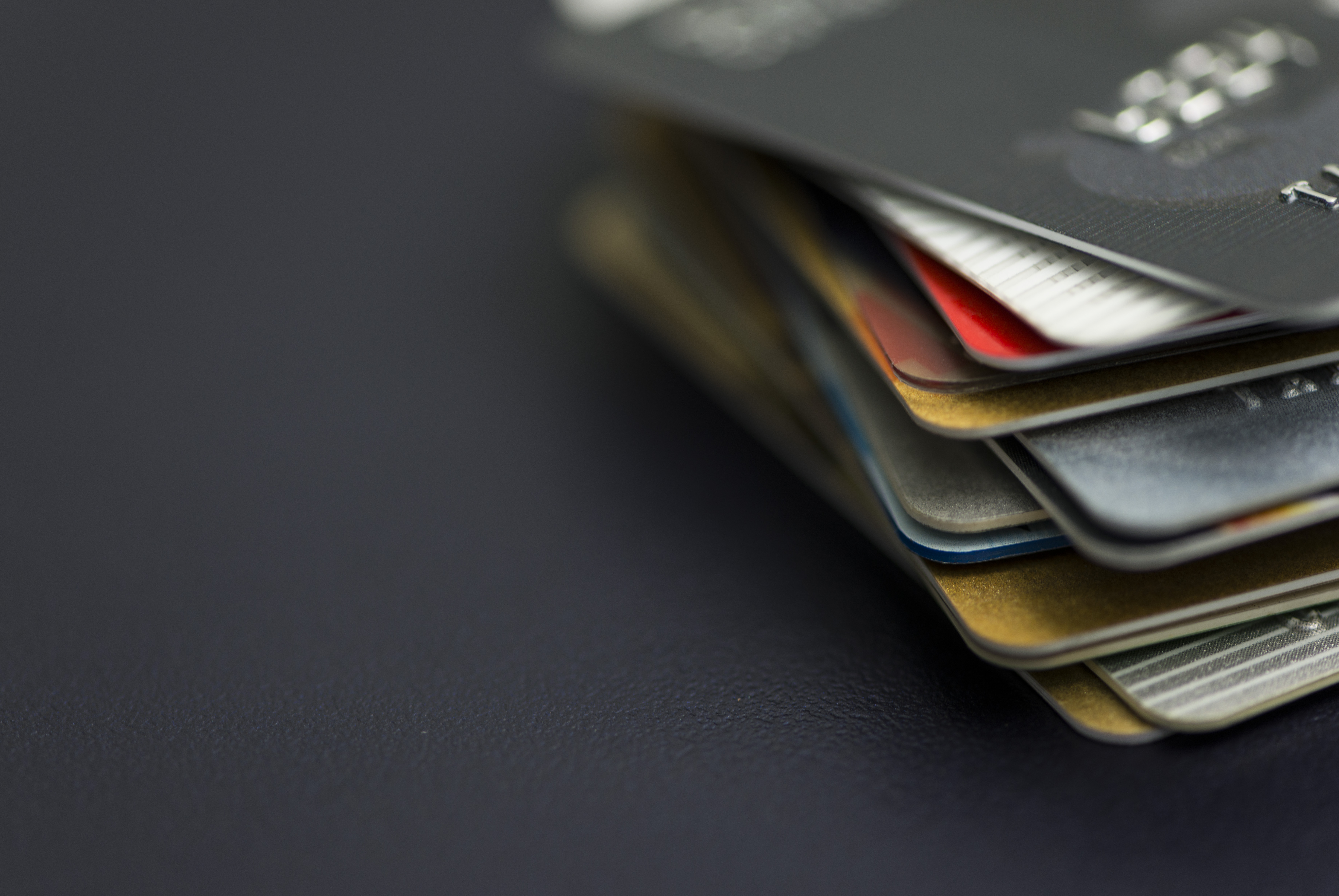 How Do Wealthy Americans Use Credit Cards?