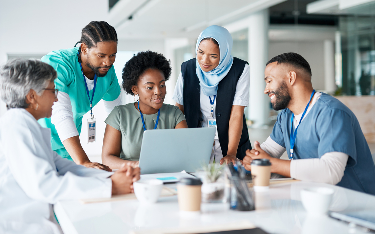 PLOMB CREUX HR 3 MEDECINS ET INFIRMIERES - CP