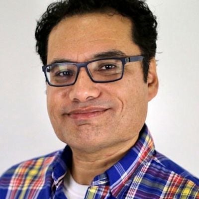 Author Photo for Robert Izquierdo