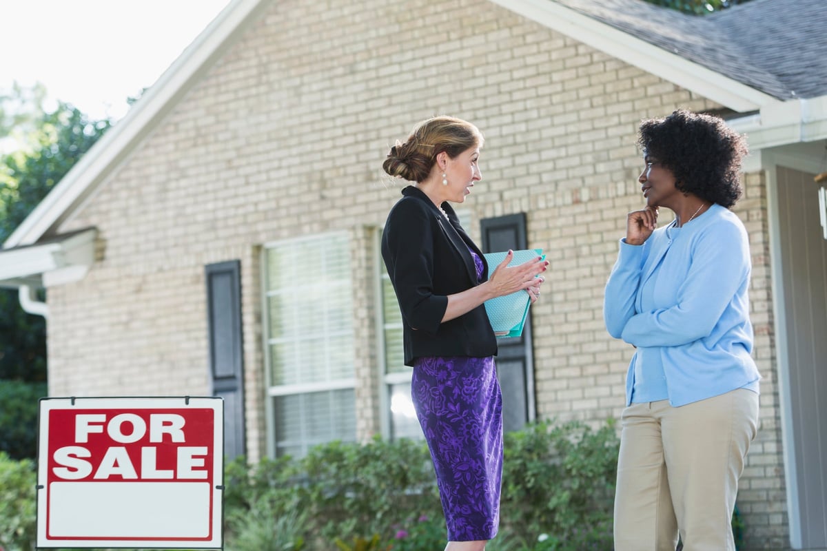 4 Indicators {That a} Housing Market Crash Might Occur in 2023
