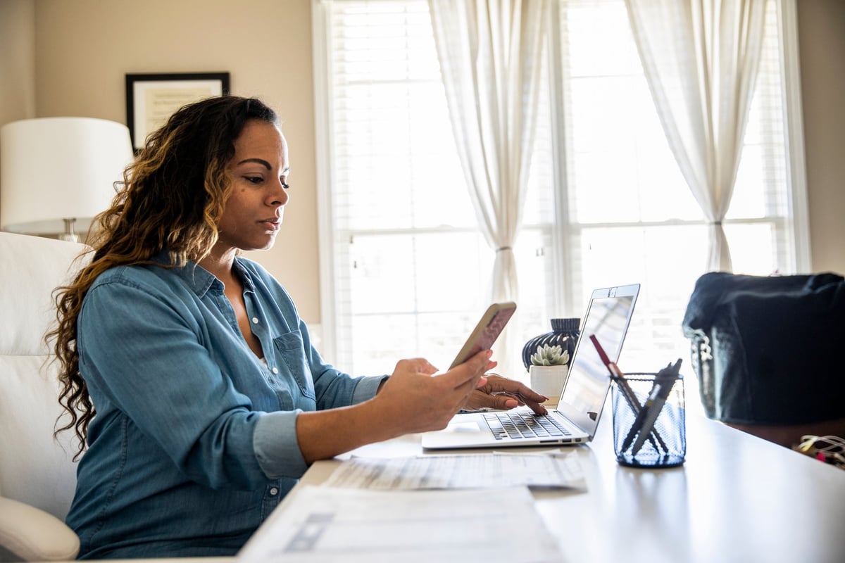 3 Signs You’re Ready to Invest Some of Your Money in Savings 3 Signs You’re Ready to Invest Some of Your Money in Savings