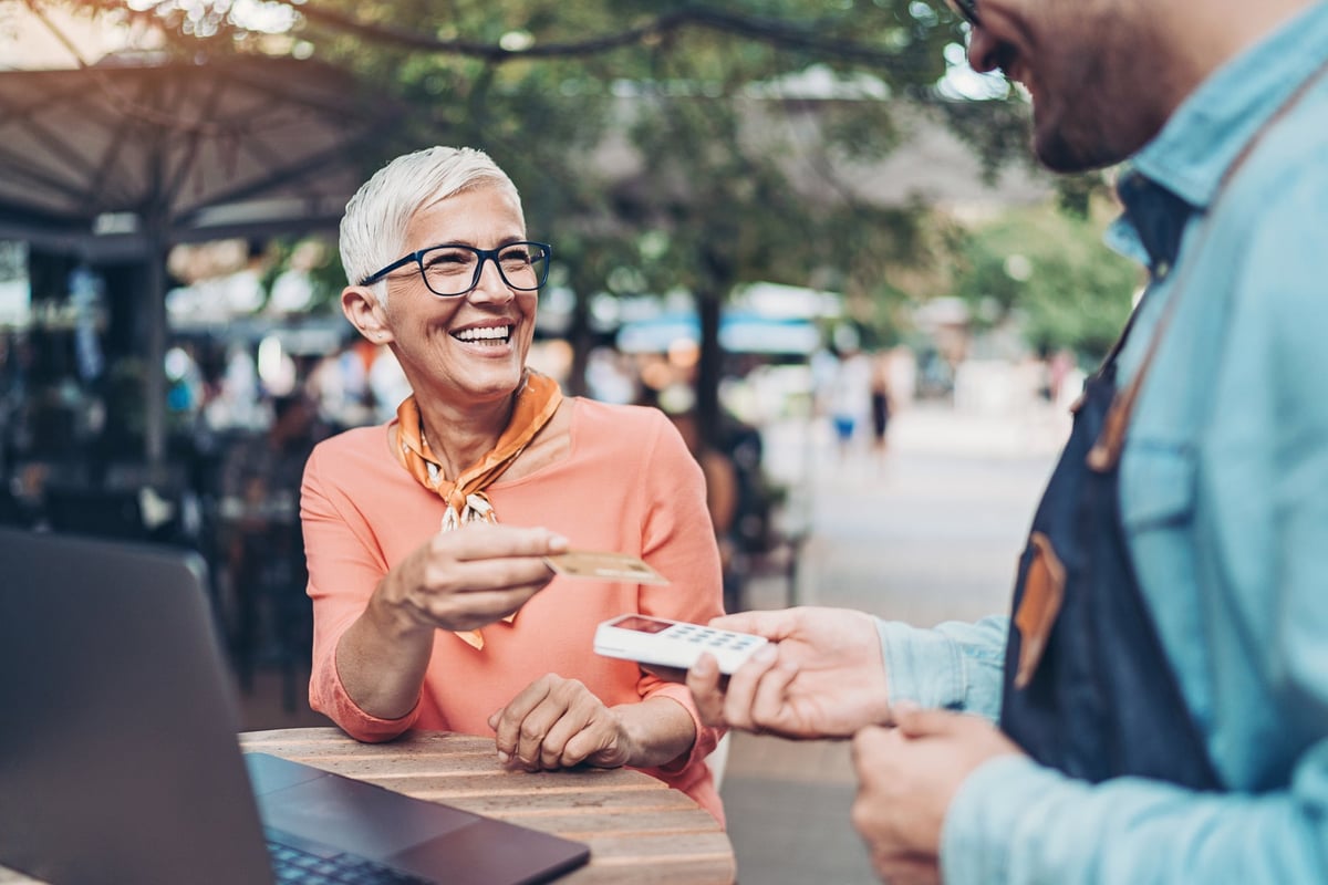 Most Americans Only Tip 15% at Sit-Down Restaurants. Should You?