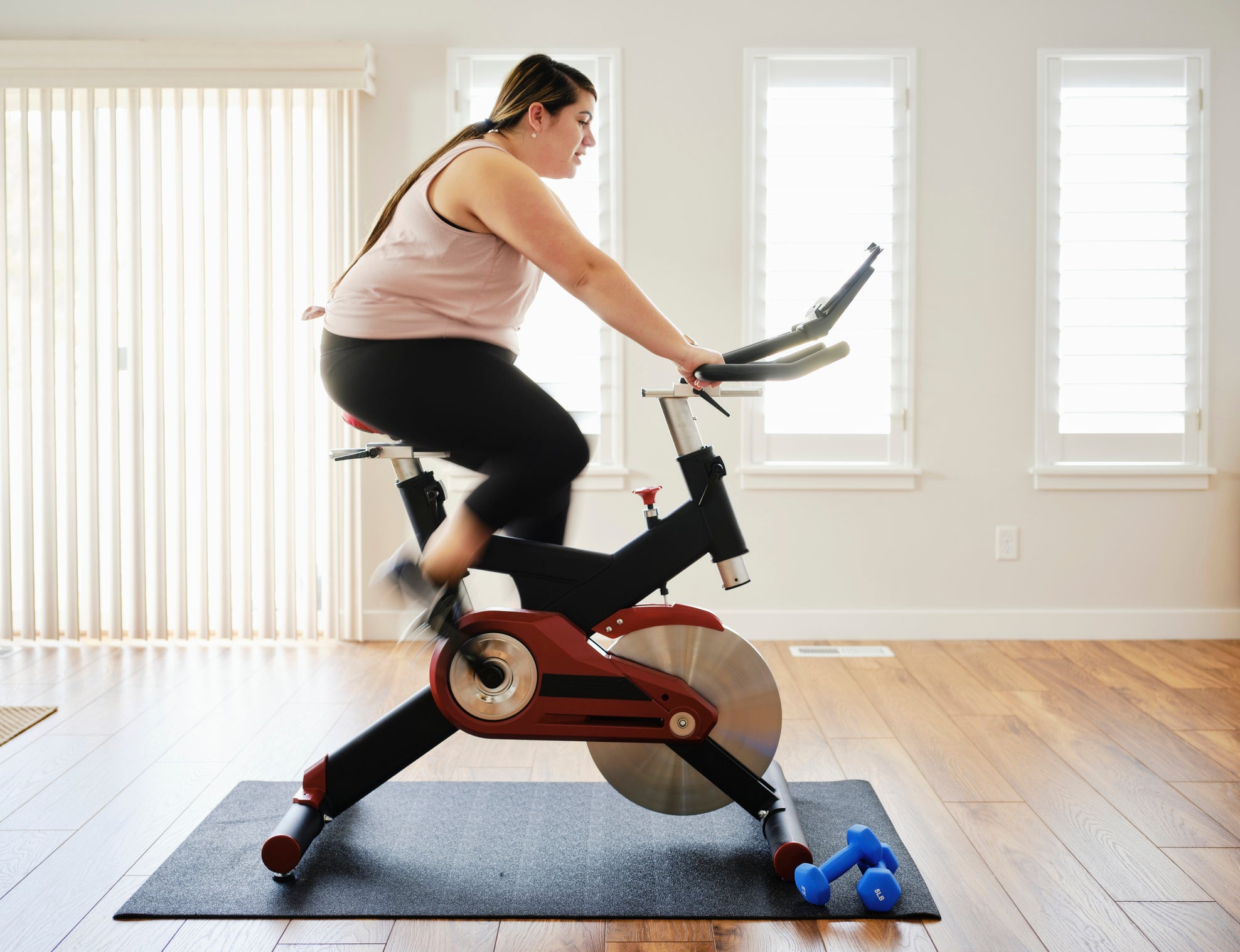 4 Peloton Alternatives With Cheaper Subscription Fees