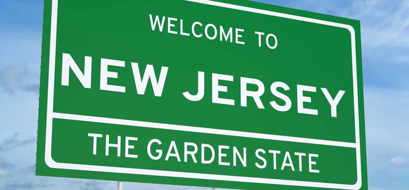 Welcome to NJ green road sign.