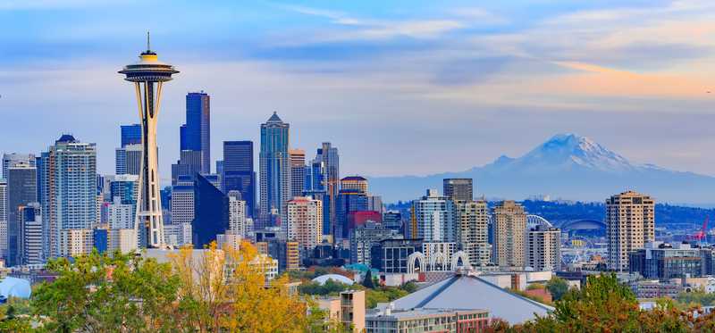 Seattle skyline at dusk.