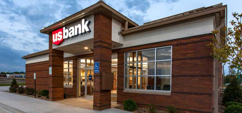A US Bank exterior.