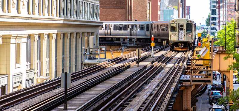 An El train turning a corner in Chicago.
