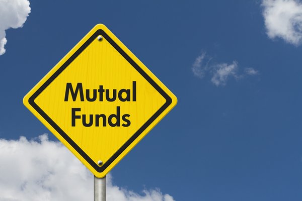 A yellow road sign says Mutual Funds.