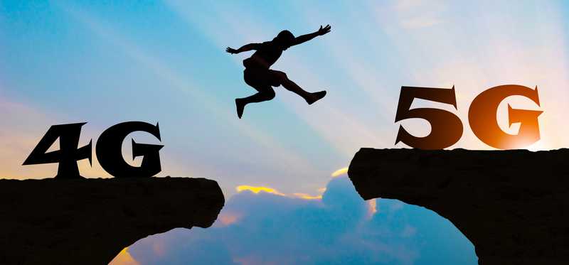 Person jumping from a cliff labeled 4G to one labeled 5G.