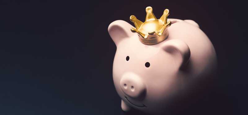 Piggy bank in a crown