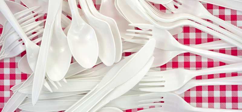 Plastic silverware