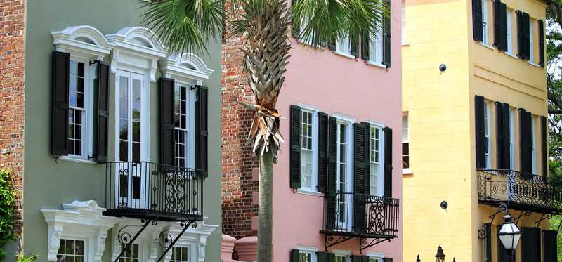 Rainbow Row in Charleston, SC