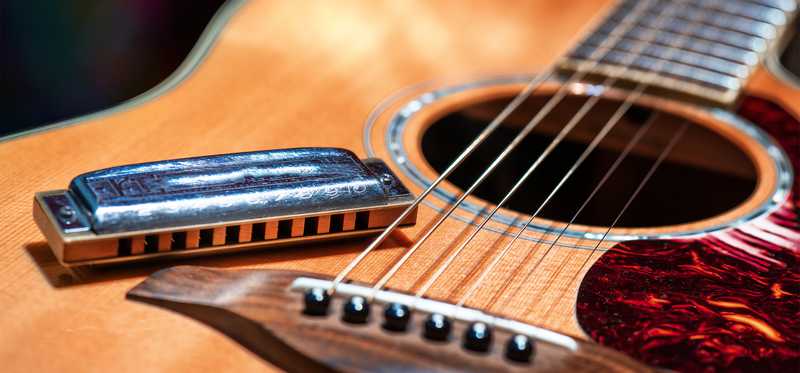 Acoustic guitar and harmonica