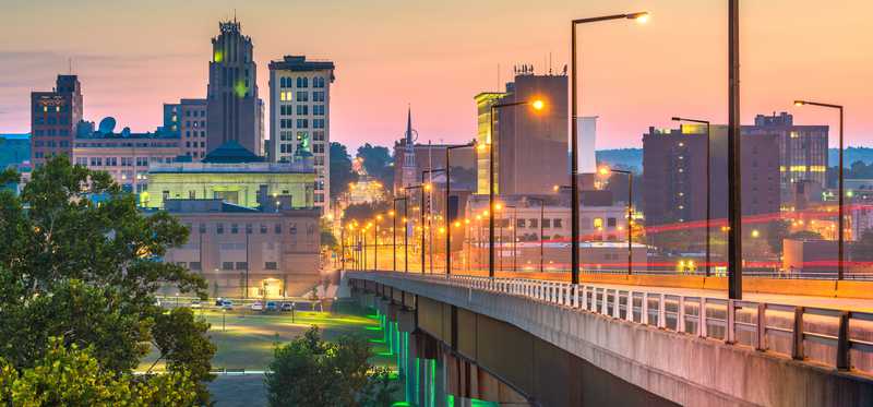 The Youngstown, Ohio, skyline at dusk.
