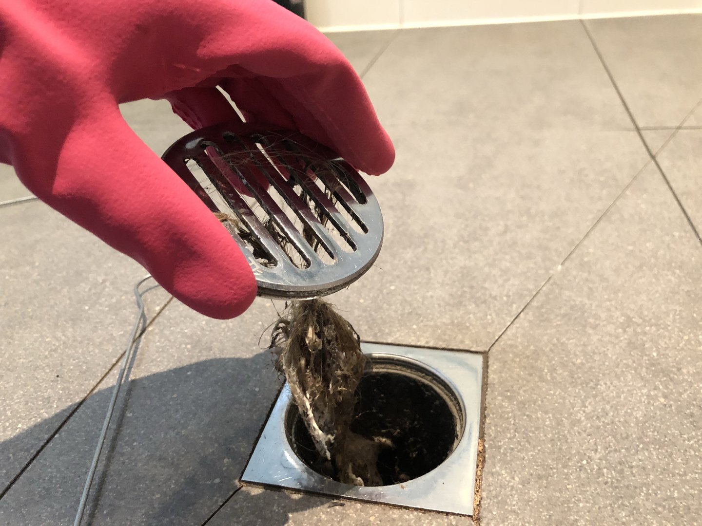 How To Clog A Drain