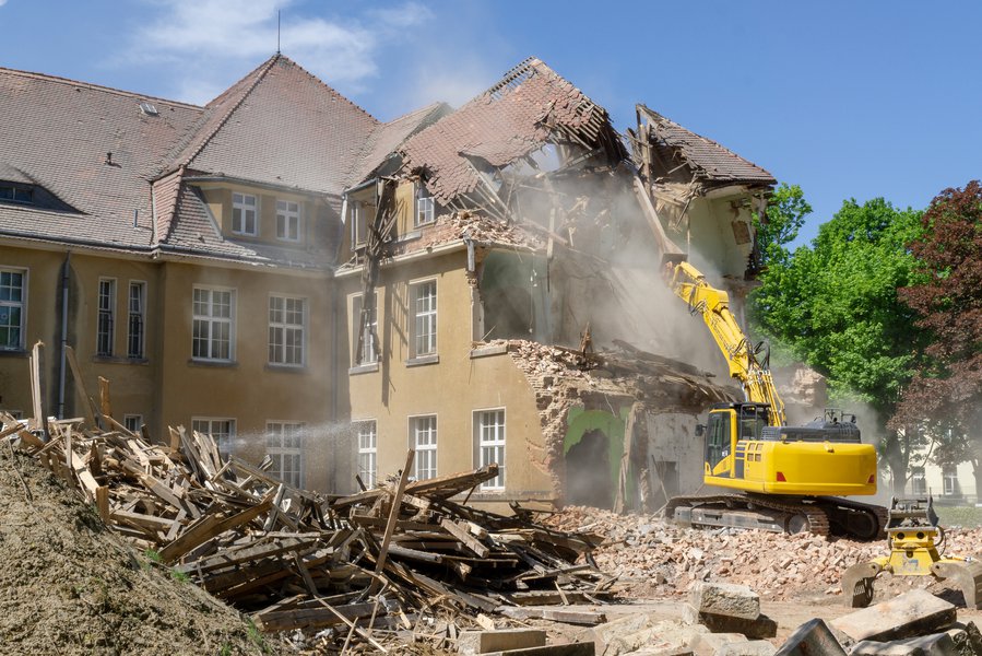 demolish millionacres demolished demolition demolishing grond afbraakwerken