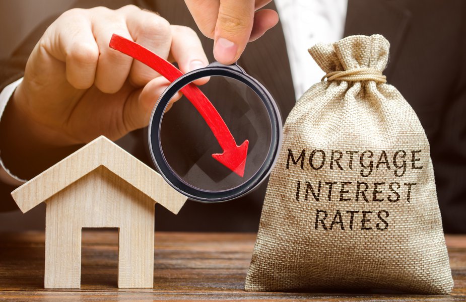 Navigating a Low-Interest Rate Environment in Real Estate | Millionacres