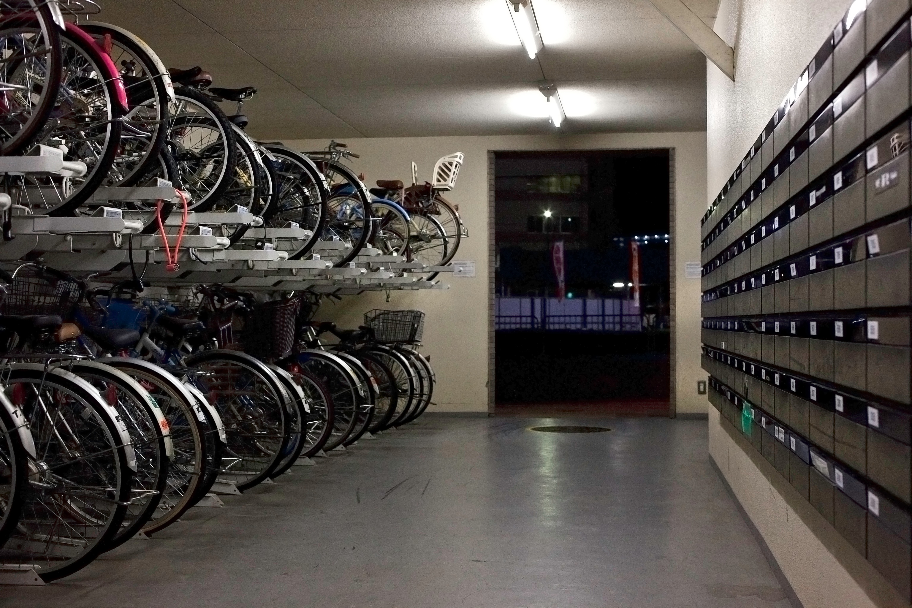 bike storage racks for apartments