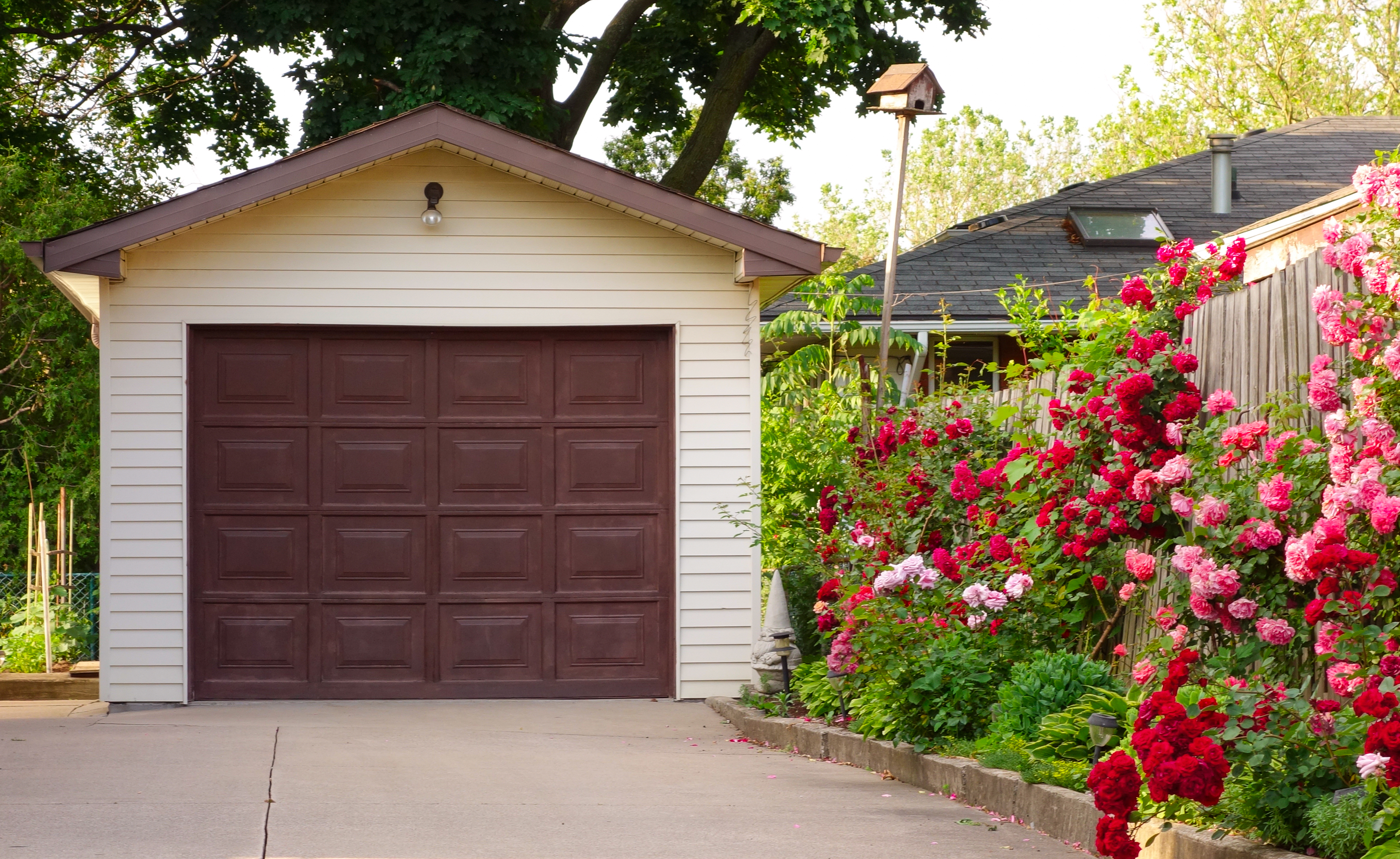 Attached Vs Detached Garages What To Consider Before You Build Or Millionacres Attached Vs Detached Garages What To, Does A Detached Garage Add Value To Home