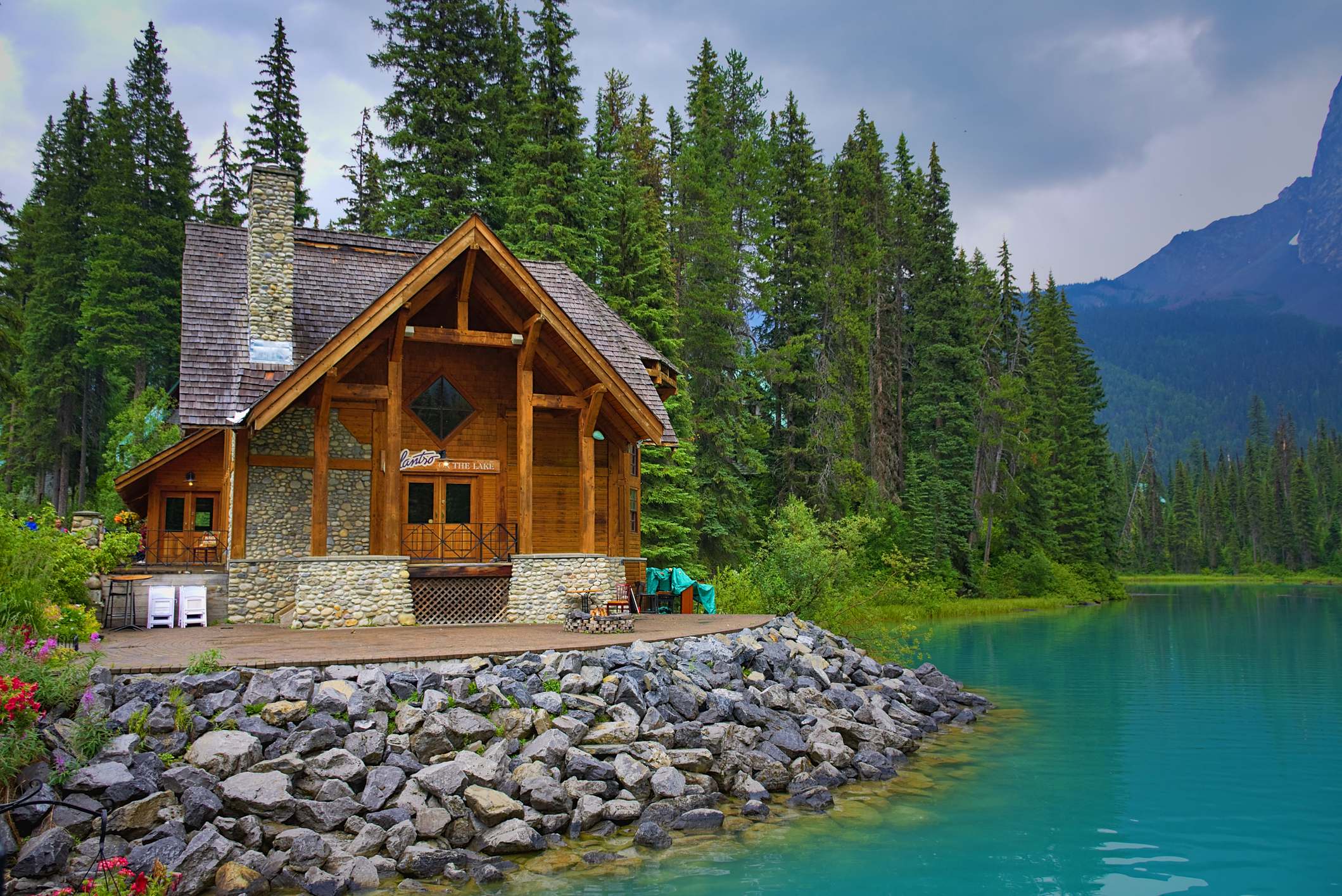 Guide To Buying A Log Cabin As An Investment Property Millionacres