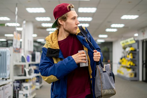 how-to-stop-shoplifting-tips-for-small-businesses-the-blueprint