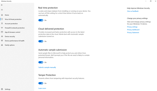 The settings screen shows several security options available in Microsoft Defender Antivirus.